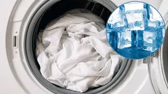 アイロンを使わずにシワを取り除く、アイスキューブを使った方法